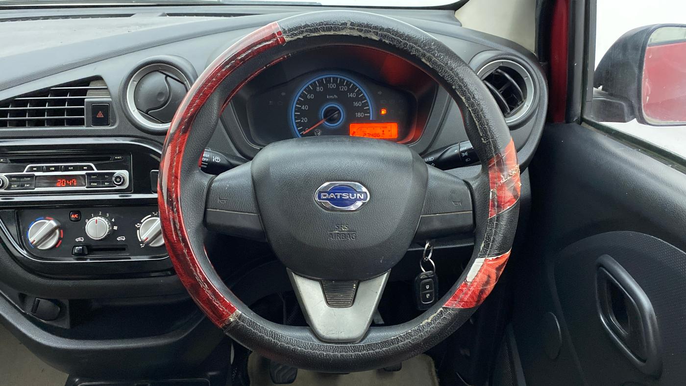 2017 Datsun Redi Go S 1.0, Petrol, Manual, 27,596 km, Steering Wheel Close Up