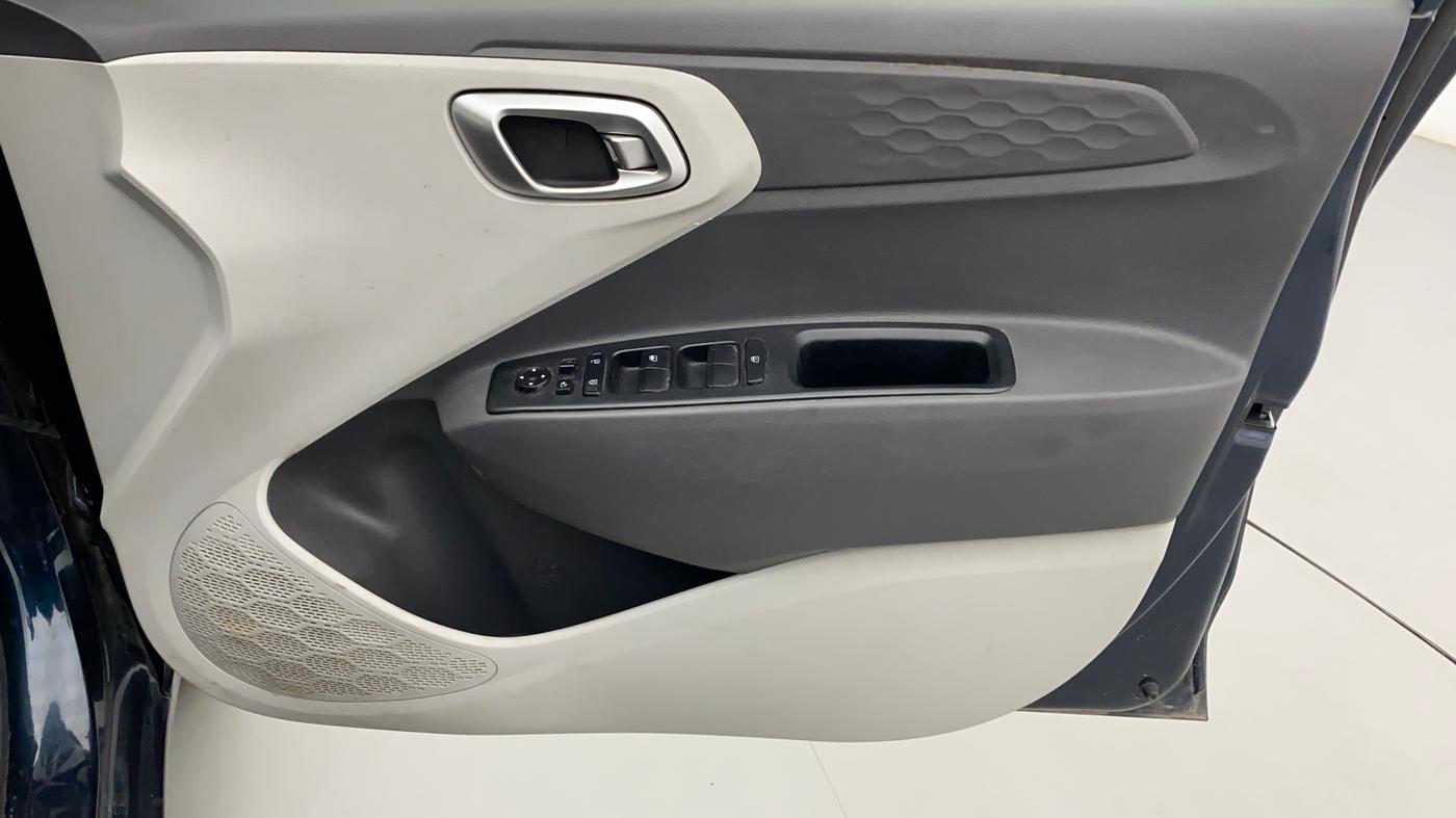 2019 Hyundai GRAND I10 NIOS SPORTZ AMT 1.2 KAPPA VTVT, Petrol, Automatic, 76,421 km, Driver Side Door Panels Control
