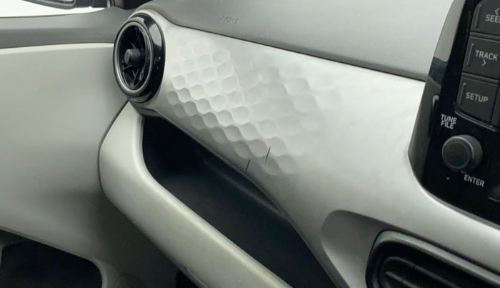 2019 Hyundai GRAND I10 NIOS SPORTZ AMT 1.2 KAPPA VTVT, Petrol, Automatic, 76,421 km, Dashboard - Minor scratches