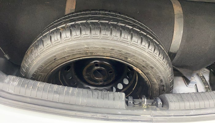 2019 Hyundai Grand i10 MAGNA 1.2 KAPPA VTVT, CNG, Manual, 1,12,058 km, Spare Tyre