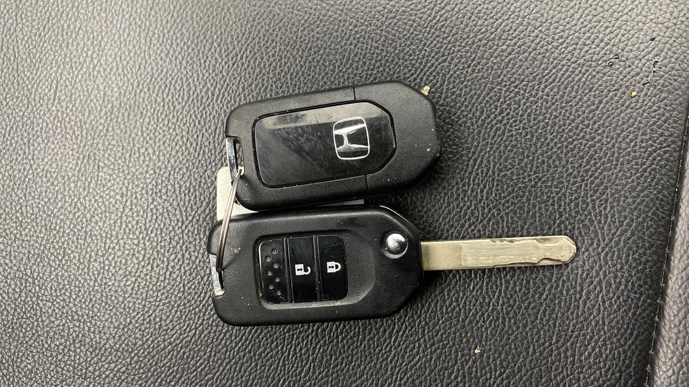2019 Honda WR-V 1.2L I-VTEC VX MT, Petrol, Manual, 37,739 km, Key Close Up