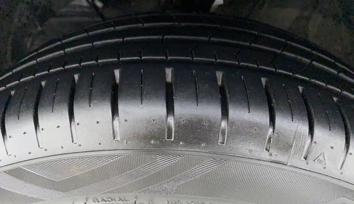 2019 Toyota Glanza V CVT, Petrol, Automatic, 4,368 km, Left Front Tyre Tread