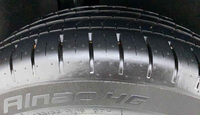 2019 Toyota Glanza V CVT, Petrol, Automatic, 4,368 km, Right Rear Tyre Tread