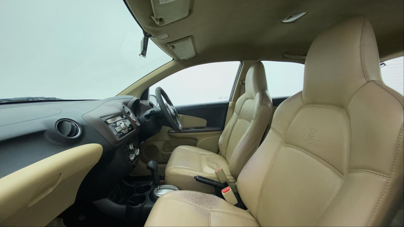 2013 Honda Brio VX AT, Petrol, Automatic, 94,297 km, Right Side Front Door Cabin