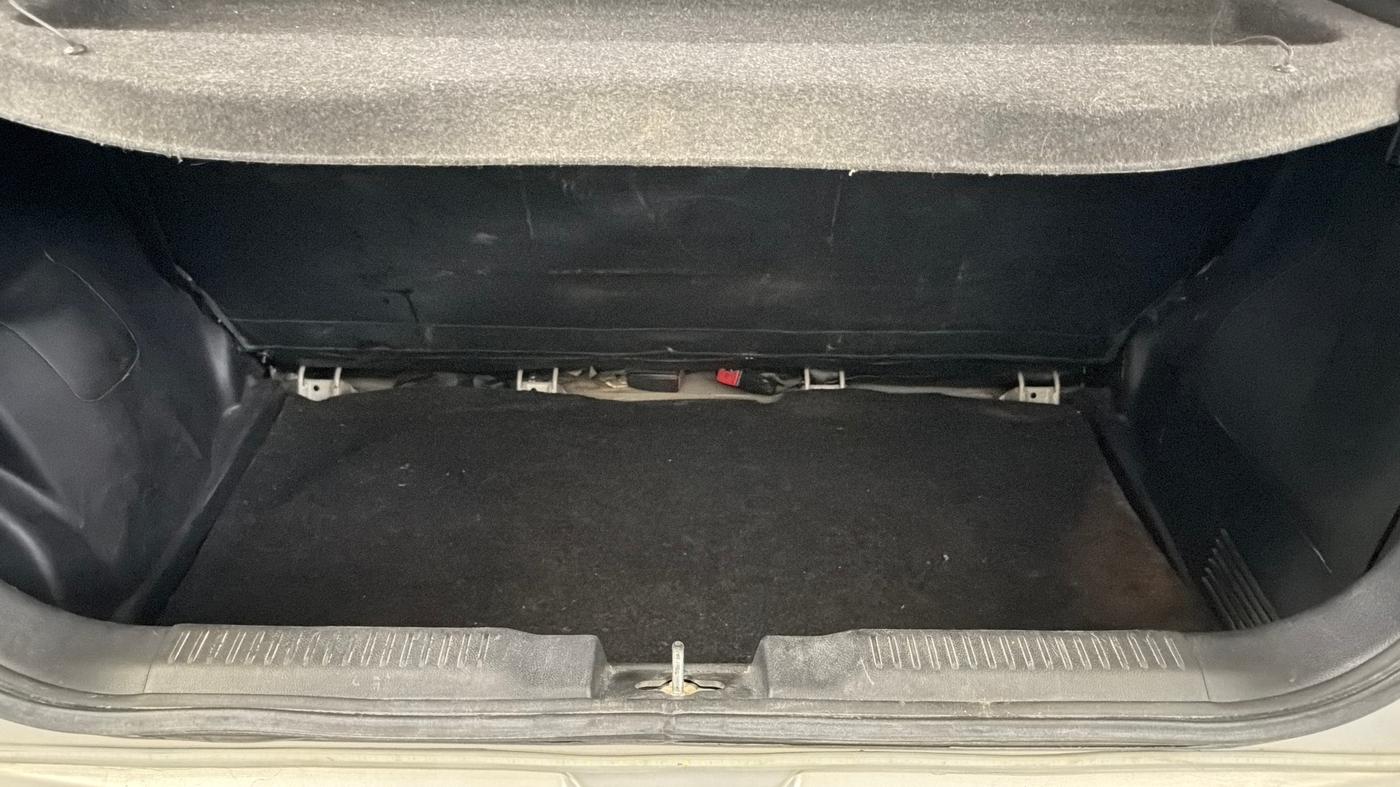 2020 Maruti Swift VXI, Petrol, Manual, 30,411 km, Boot Inside
