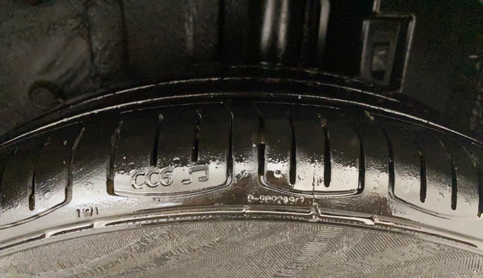 2015 Toyota Etios CROSS 1.2 G, Petrol, Manual, 44,711 km, Left Rear Tyre Tread