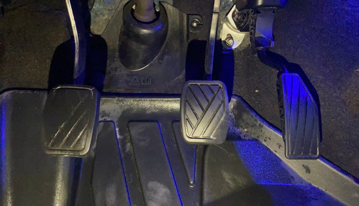 2022 Maruti New Wagon-R VXI CNG 1.0, CNG, Manual, 34,657 km, Pedals