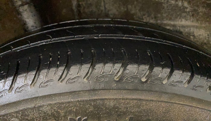 2022 Maruti New Wagon-R VXI CNG 1.0, CNG, Manual, 34,657 km, Right Rear Tyre Tread