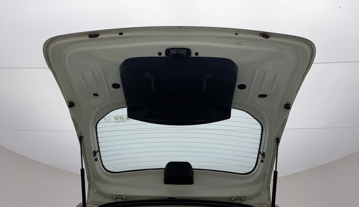 2012 Renault Duster RXZ DIESEL 110, Diesel, Manual, 1,00,110 km, Boot Door Open