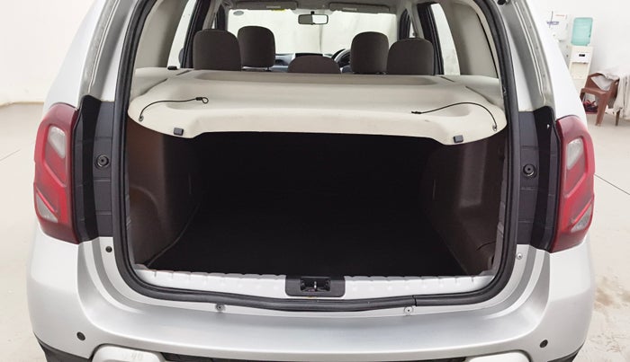 2016 Renault Duster 110 PS RXZ 4X2 AMT DIESEL, Diesel, Automatic, 90,036 km, Boot Inside