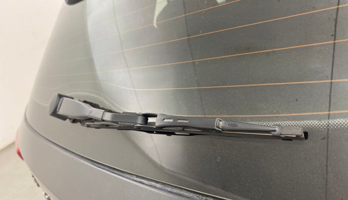 2022 Skoda KUSHAQ STYLE 1.5L TSI MT, Petrol, Manual, 34,912 km, Rear Wiper