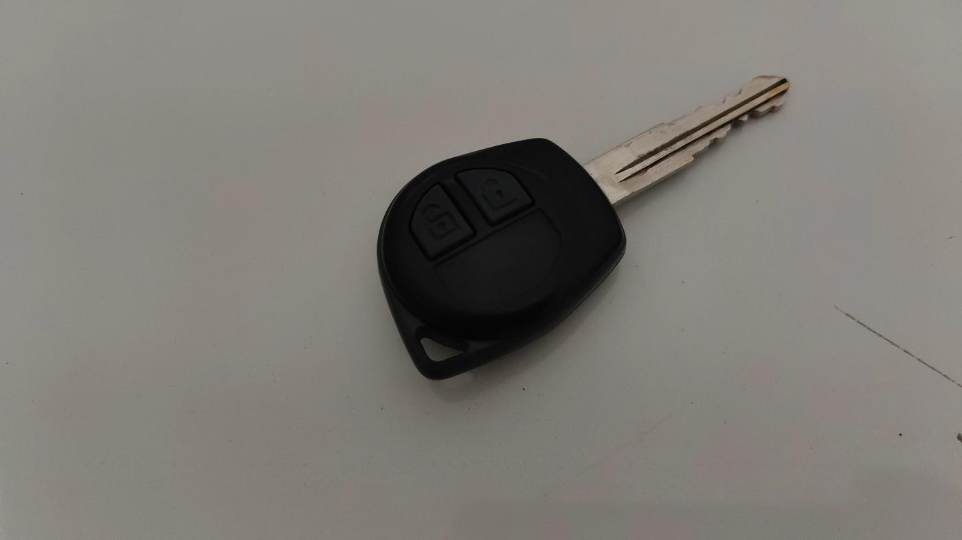 2016 Maruti Wagon R 1.0 VXI AMT, Petrol, Automatic, 37,665 km, Key Close Up