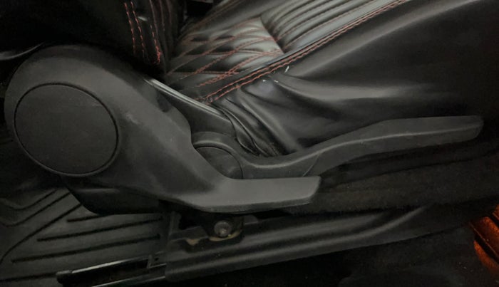 2021 Toyota Glanza G, Petrol, Manual, 73,283 km, Driver Side Adjustment Panel
