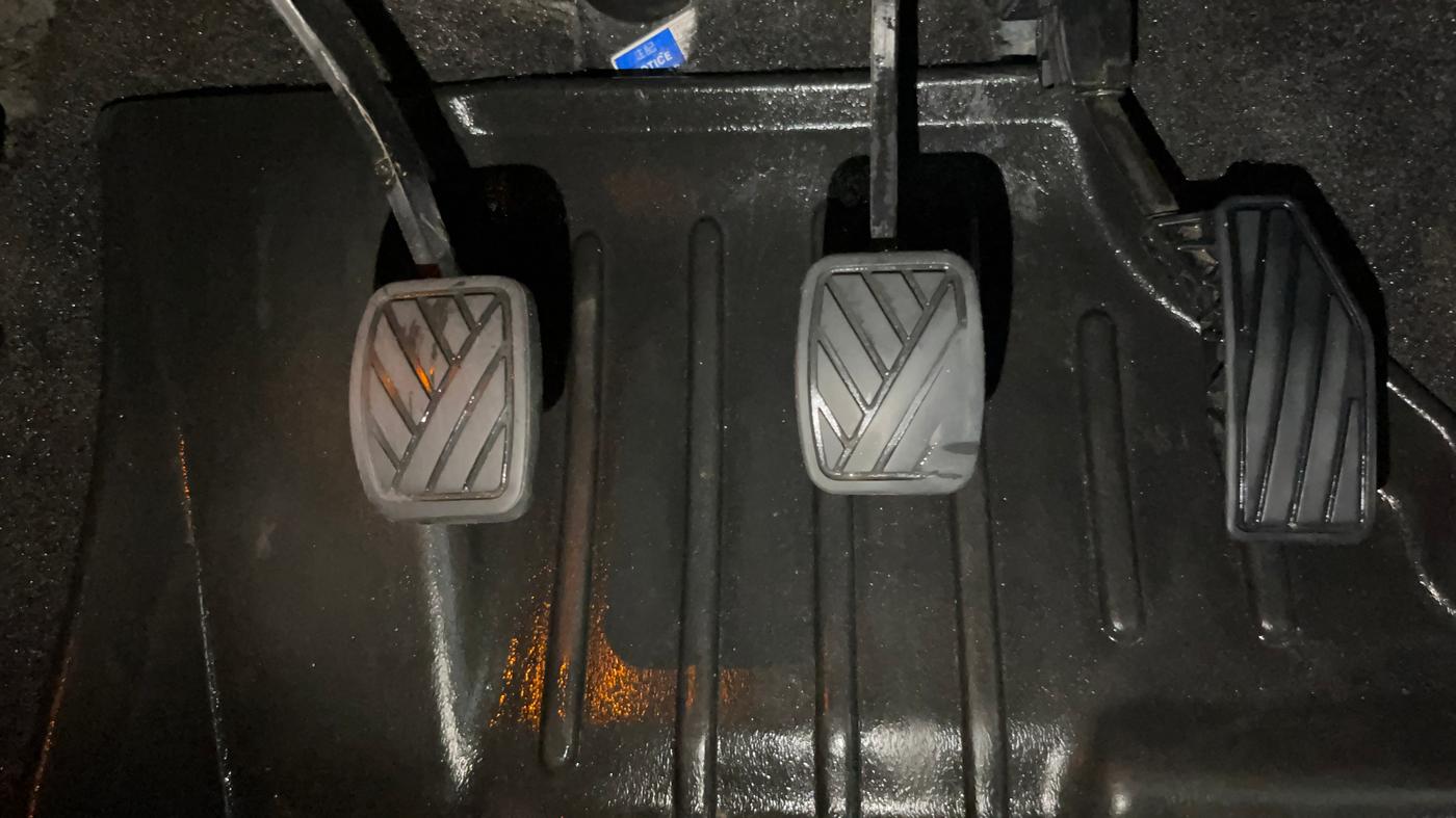 2021 Toyota Glanza G, Petrol, Manual, 73,417 km, Pedals