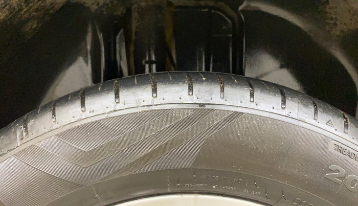 2021 Volkswagen TAIGUN  GT PLUS 1.5 TSI MT, Petrol, Manual, 69,553 km, Right Rear Tyre Tread