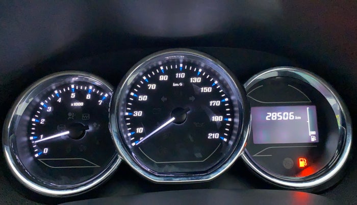 2020 Renault Duster RXZ, Petrol, Manual, 28,759 km, Odometer Image