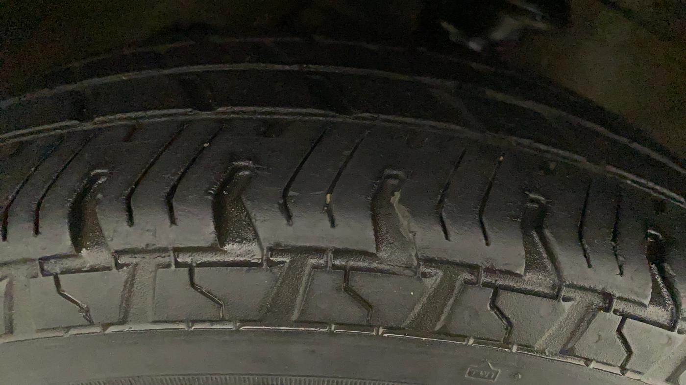 2014 Maruti Alto 800 LXI CNG, CNG, Manual, 81,907 km, Right Rear Tyre Tread