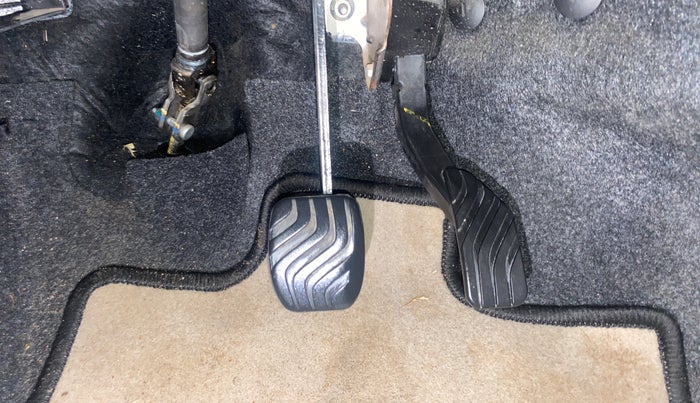 2019 Renault Kwid RXT 1.0 AMT, Petrol, Automatic, 29,160 km, Pedals