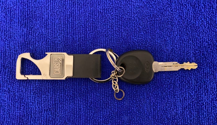 2018 Hyundai NEW SANTRO MAGNA CNG, CNG, Manual, 50,058 km, Key Close Up
