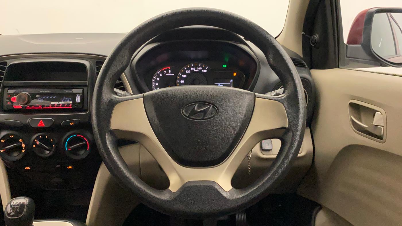 2018 Hyundai NEW SANTRO MAGNA CNG, CNG, Manual, 50,058 km, Steering Wheel Close Up