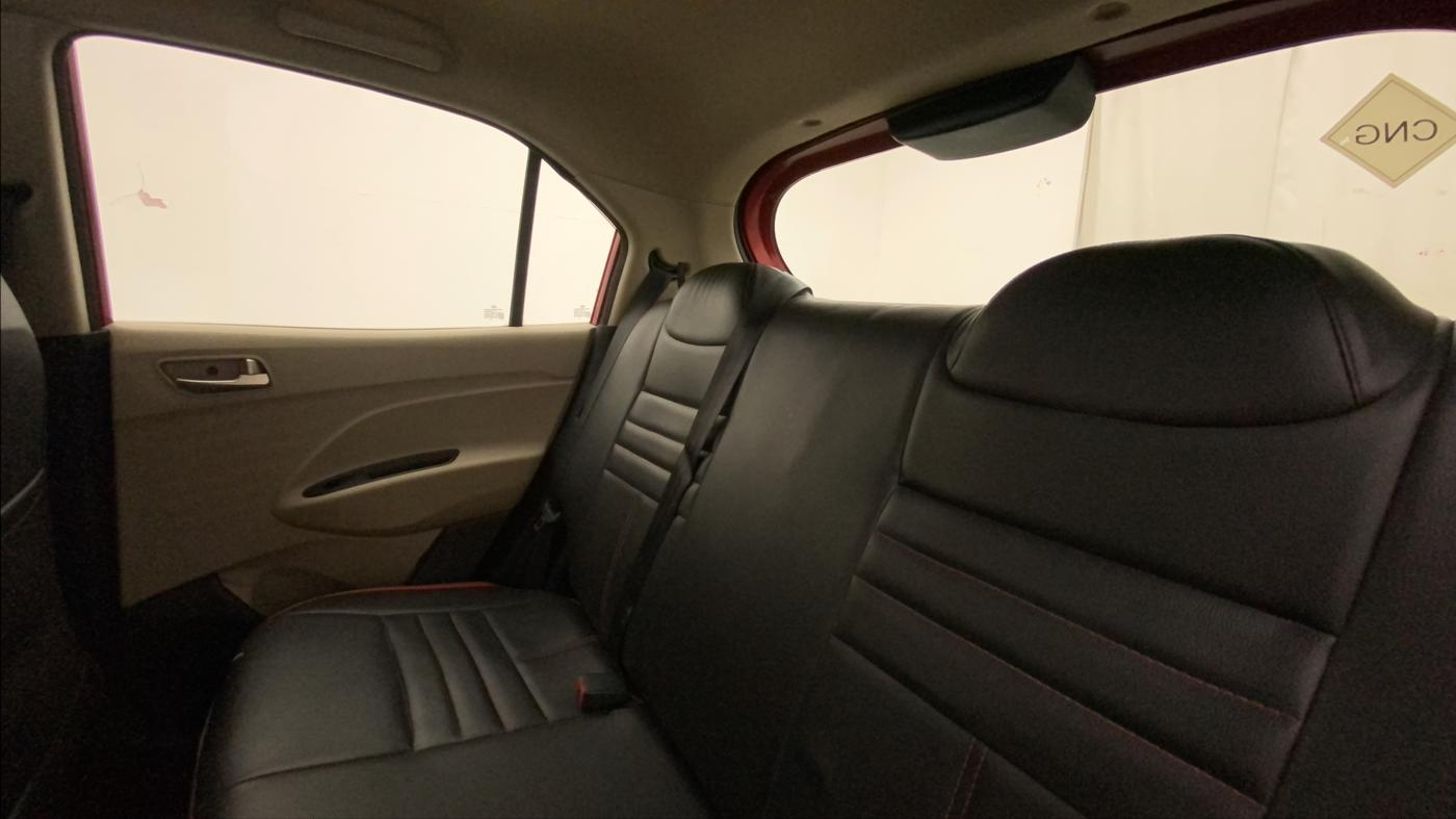 2018 Hyundai NEW SANTRO MAGNA CNG, CNG, Manual, 50,058 km, Right Side Rear Door Cabin