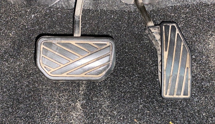 2019 Maruti Swift ZDI PLUS AMT, Diesel, Automatic, 36,072 km, Pedals