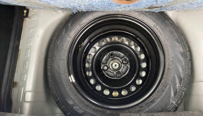 2016 Honda Brio VX AT, Petrol, Automatic, 60,365 km, Spare Tyre