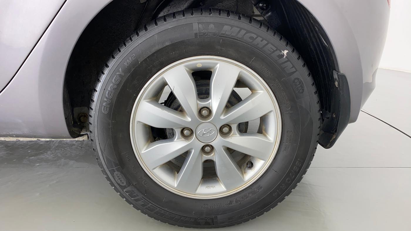 2014 Hyundai i20 SPORTZ 1.2 VTVT, Petrol, Manual, 85,048 km, Left Rear Wheel