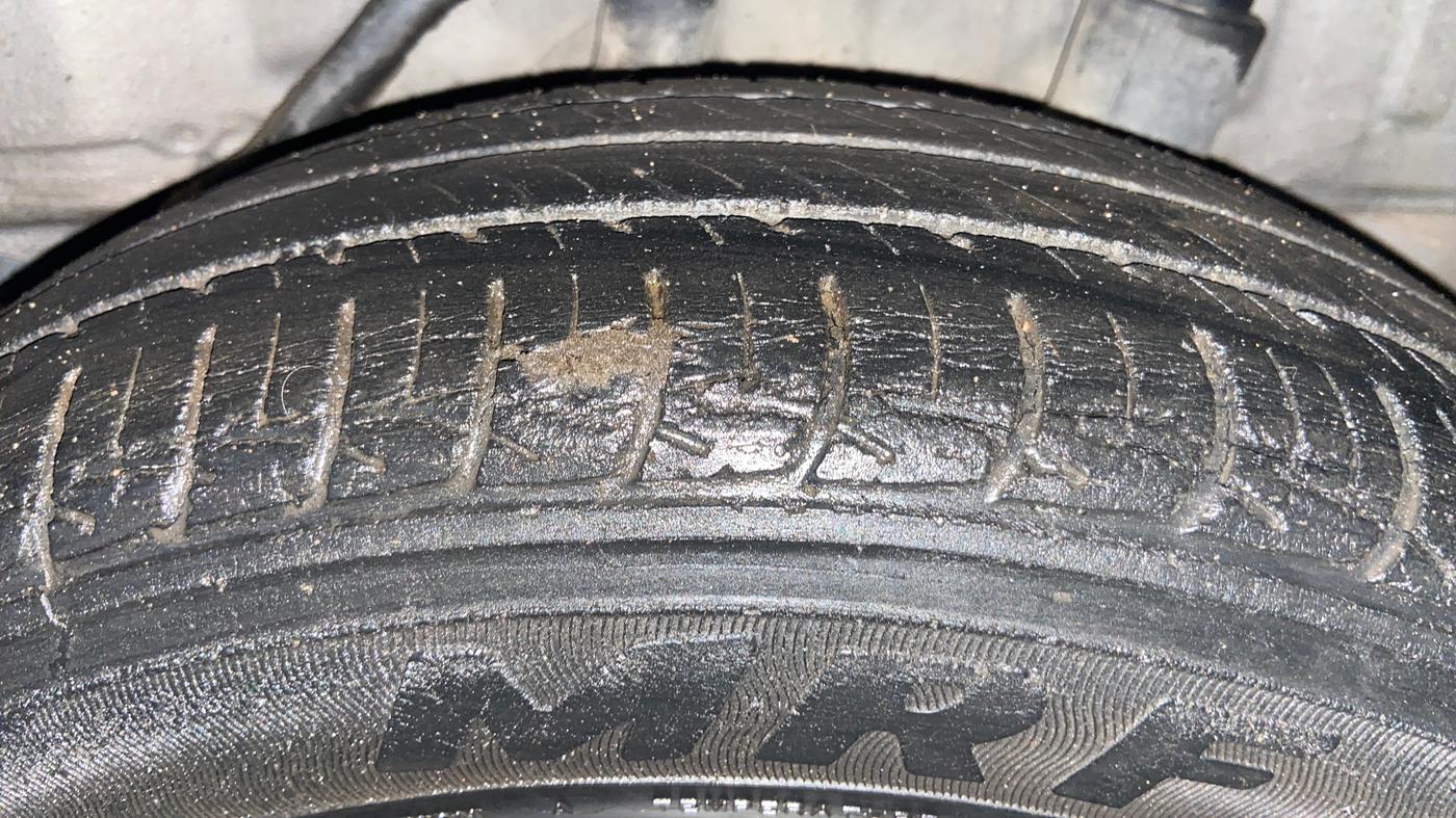 2015 Honda Brio S MT, Petrol, Manual, 55,193 km, Left Rear Tyre Tread
