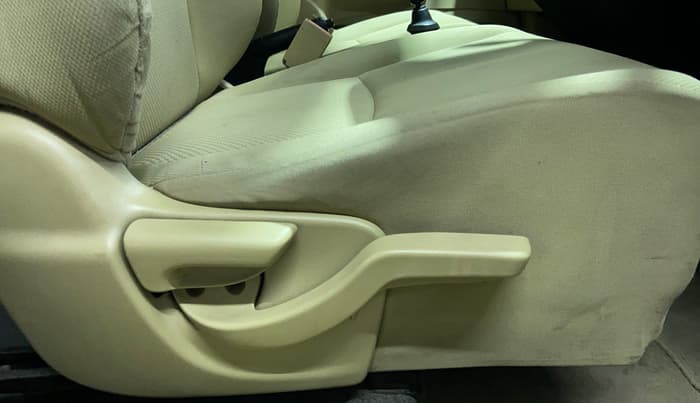 2015 Honda Brio S MT, Petrol, Manual, 55,193 km, Driver Side Adjustment Panel