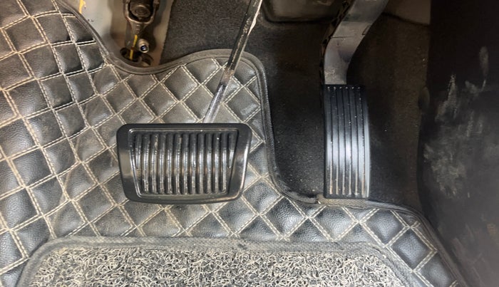 2024 KIA SONET 	 HTX 1.0 TURBO DCT, Petrol, Automatic, 26,836 km, Pedals