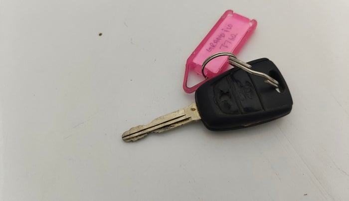 2018 Hyundai Grand i10 SPORTZ 1.2 KAPPA VTVT, Petrol, Manual, 98,288 km, Key Close Up