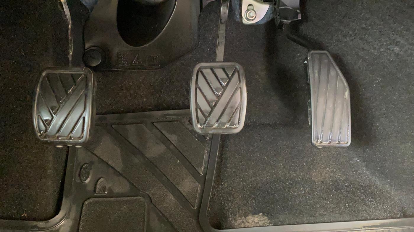 2022 Maruti Celerio ZXI, Petrol, Manual, 1,08,745 km, Pedals