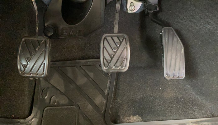 2022 Maruti Celerio ZXI, Petrol, Manual, 1,08,745 km, Pedals