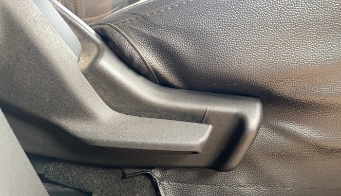 2022 Maruti Celerio ZXI, Petrol, Manual, 1,08,745 km, Driver Side Adjustment Panel