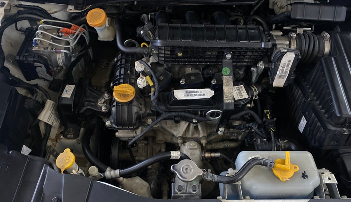 2025 Tata ALTROZ XZ Plus (S) Lux CNG , CNG, Manual, 2,833 km, Engine View - Right