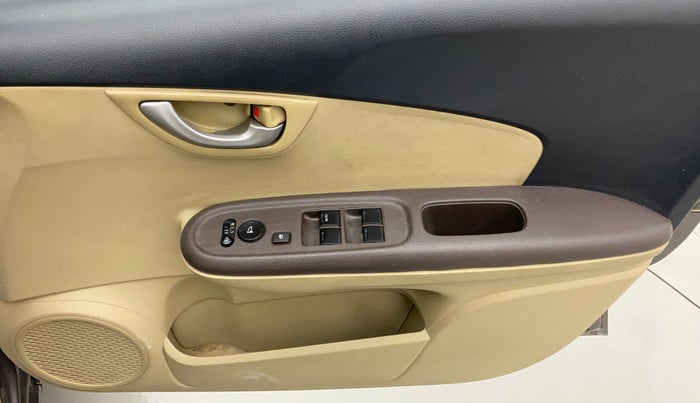 2013 Honda Amaze 1.2L I-VTEC VX, Petrol, Manual, 52,189 km, Driver Side Door Panels Control