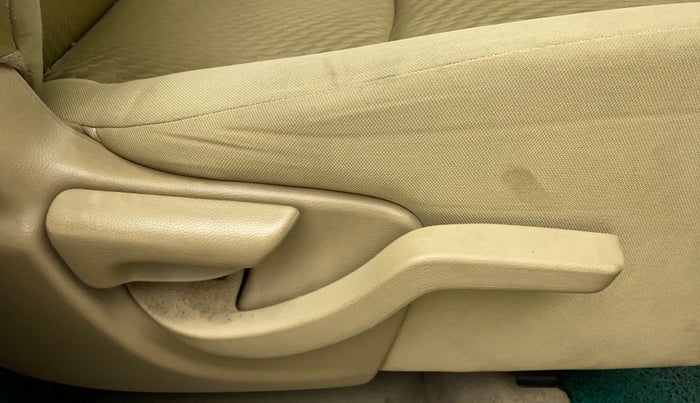 2013 Honda Amaze 1.2L I-VTEC VX, Petrol, Manual, 52,189 km, Driver Side Adjustment Panel