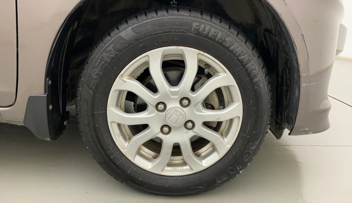 2013 Honda Amaze 1.2L I-VTEC VX, Petrol, Manual, 52,189 km, Right Front Wheel