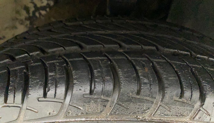 2019 Maruti New Wagon-R VXI (O) 1.0, Petrol, Manual, 5,464 km, Right Front Tyre Tread