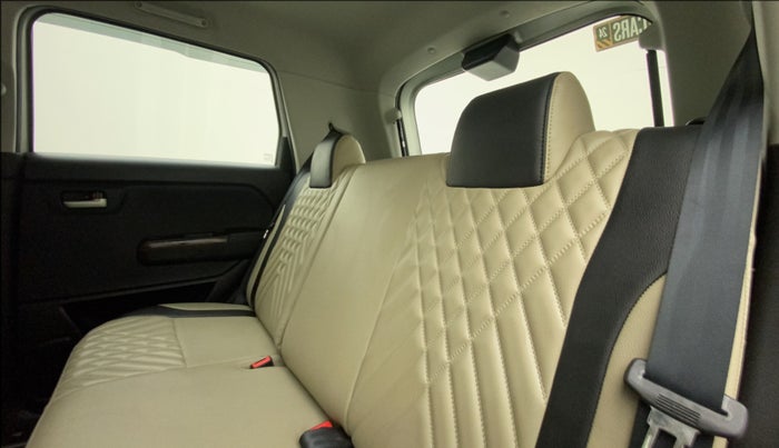 2019 Maruti New Wagon-R VXI (O) 1.0, Petrol, Manual, 5,464 km, Right Side Rear Door Cabin