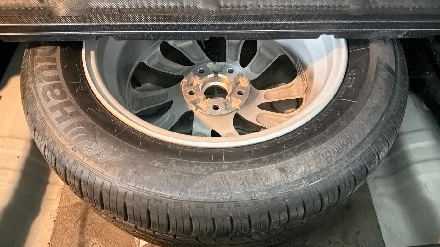 2017 Hyundai Tucson 2WD MT PETROL, Petrol, Manual, 50,972 km, Spare Tyre