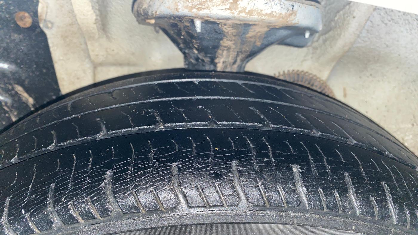 2015 Tata Indigo ECS LS TDI, Diesel, Manual, 96,310 km, Right Rear Tyre Tread