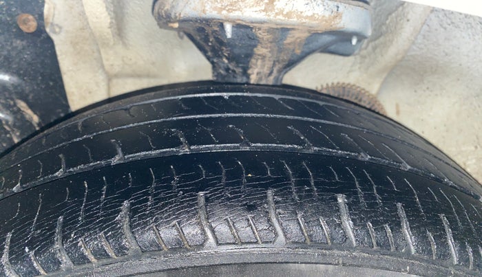 2015 Tata Indigo ECS LS TDI, Diesel, Manual, 96,240 km, Right Rear Tyre Tread