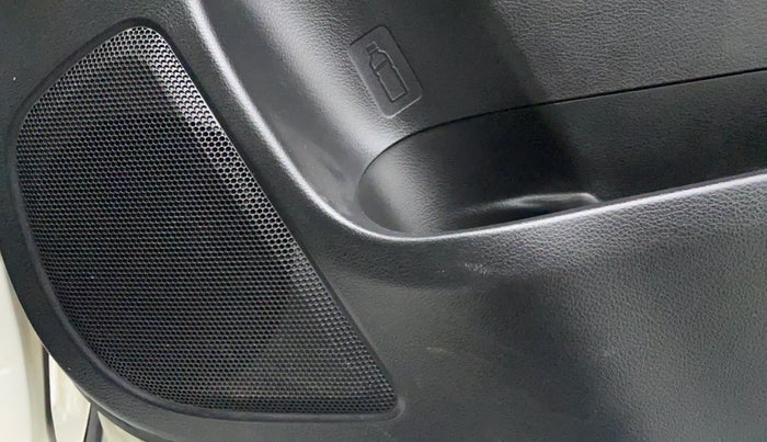 2020 Maruti XL6 ALPHA AT SHVS, Petrol, Automatic, 10,817 km, Speaker