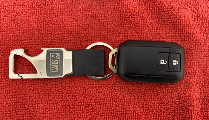 2020 Maruti XL6 ALPHA AT SHVS, Petrol, Automatic, 10,817 km, Key Close Up