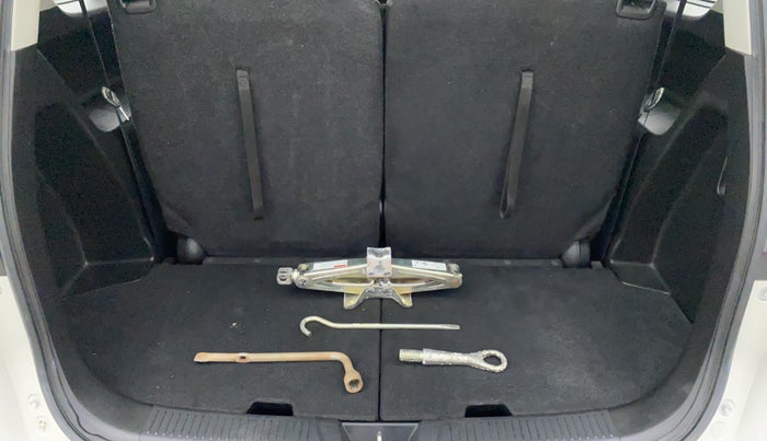 2020 Maruti XL6 ALPHA AT SHVS, Petrol, Automatic, 10,817 km, Boot Inside