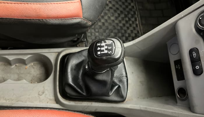 2020 Tata Tiago XZ PETROL, Petrol, Manual, 84,602 km, Gear Lever