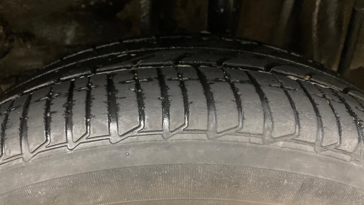2021 Tata TIAGO NRG XZ AMT, Petrol, Automatic, 43,176 km, Left Rear Tyre Tread