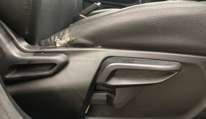 2021 Tata TIAGO NRG XZ AMT, Petrol, Automatic, 43,176 km, Driver Side Adjustment Panel